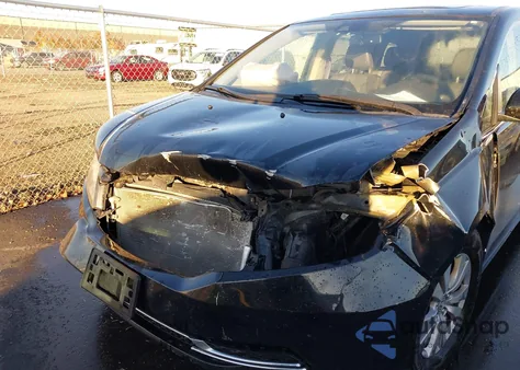 2015 Honda Odyssey Ex-L z USA, uszkodzony, nr VIN 5FNRL5H69FB057991